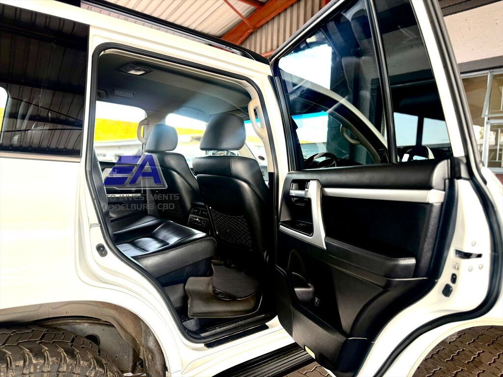 TOYOTA LAND CRUISER LAND CRUISER 200 V8 4.5D VX-R A/T - 13