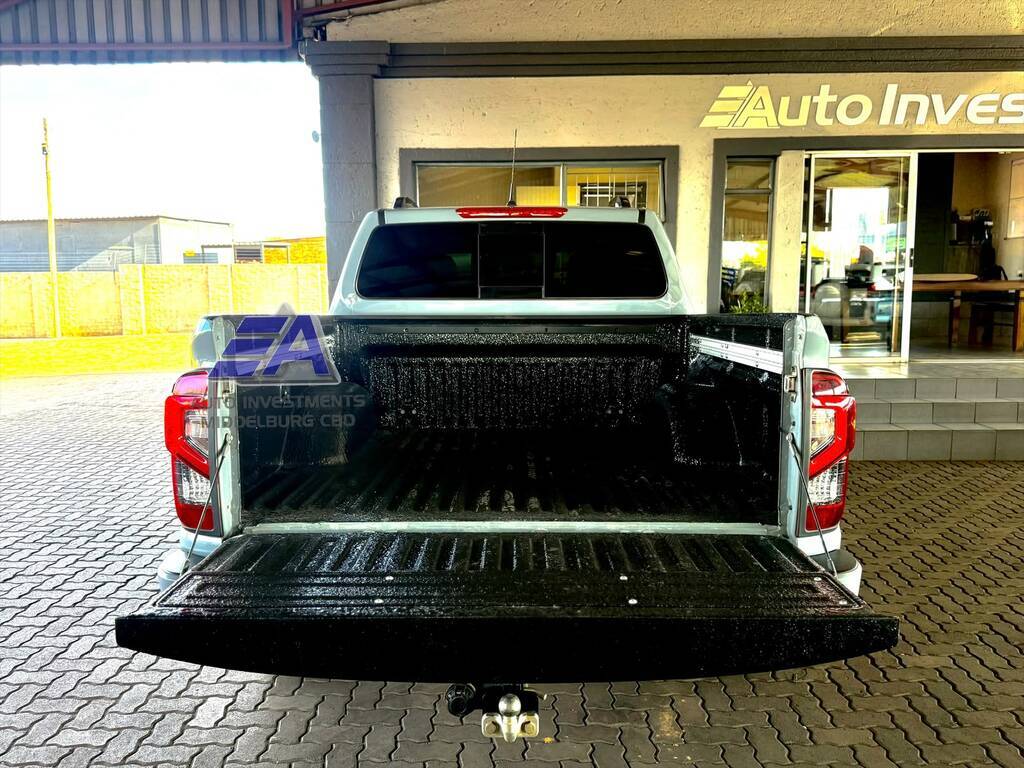 NISSAN NAVARA NAVARA 2.5DDTI PRO-2X A/T D/C P/U - 12