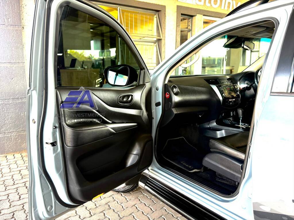 NISSAN NAVARA NAVARA 2.5DDTI PRO-2X A/T D/C P/U - 5