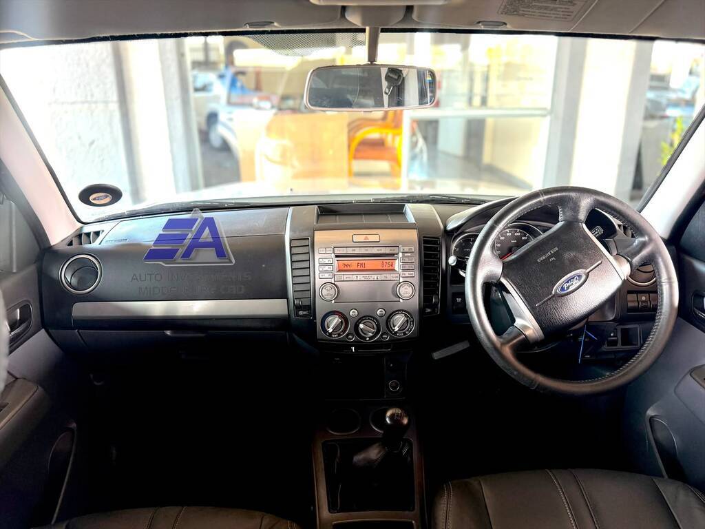 FORD EVEREST EVEREST 3.0 TDCi XLT - 10