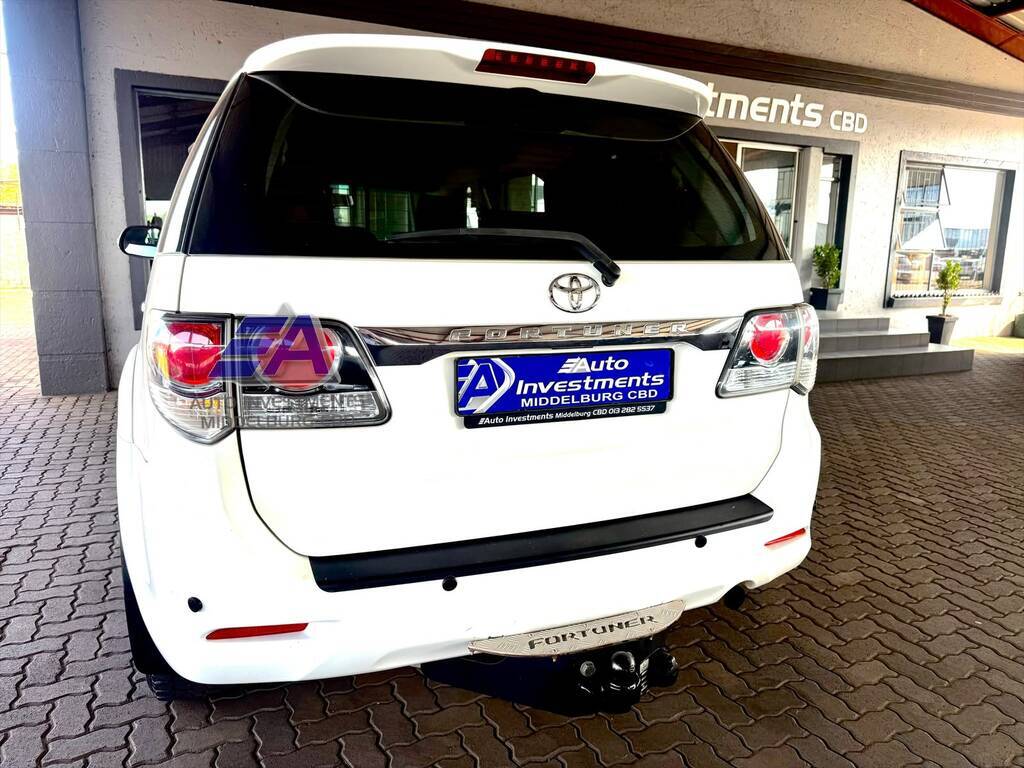 TOYOTA FORTUNER FORTUNER 2.5D-4D RB - 10