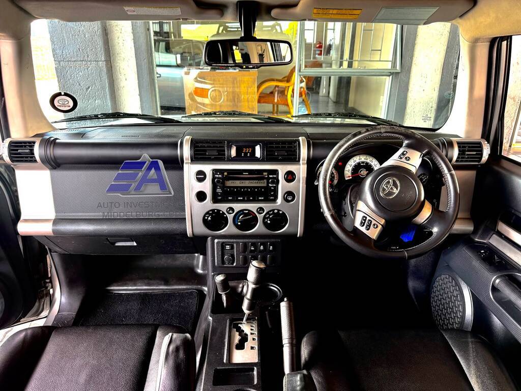 TOYOTA LANDCRUISER L/CRUISER FJ 4.0 V6 DESERT CRUISER - 10
