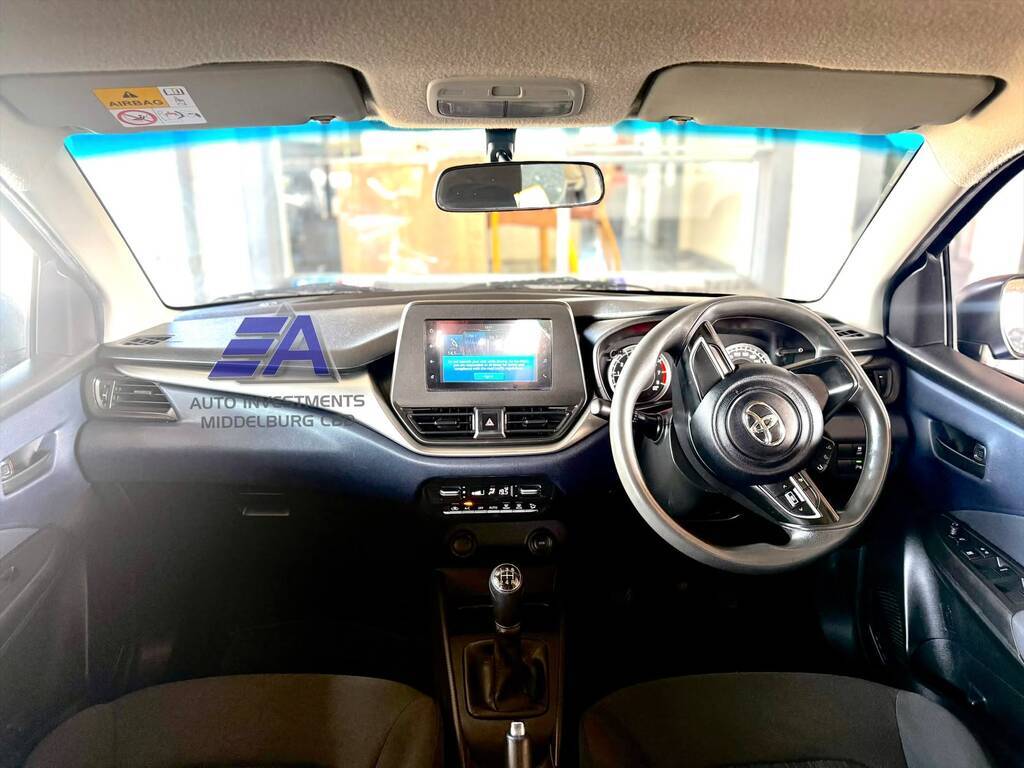 TOYOTA STARLET STARLET 1.5 Xs - 10
