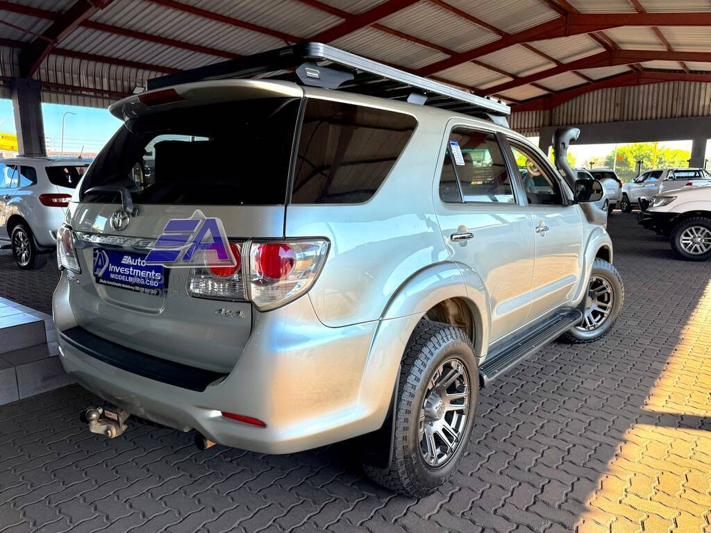 TOYOTA FORTUNER FORTUNER 3.0D-4D 4X4 - 2