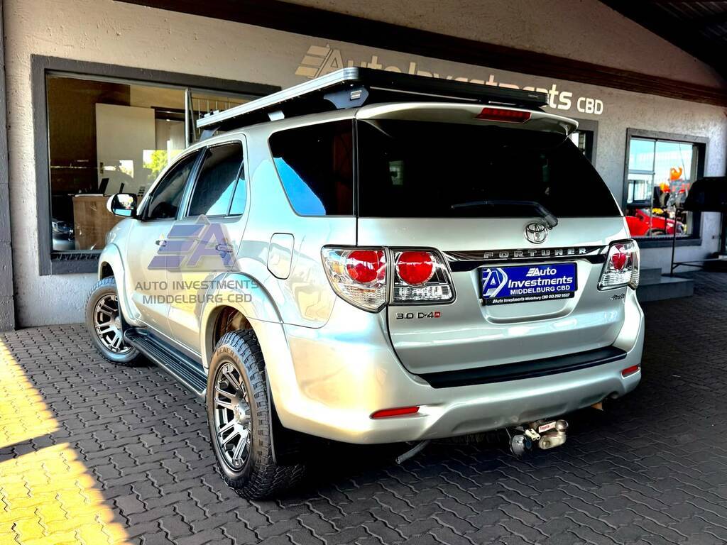 TOYOTA FORTUNER FORTUNER 3.0D-4D 4X4 - 4