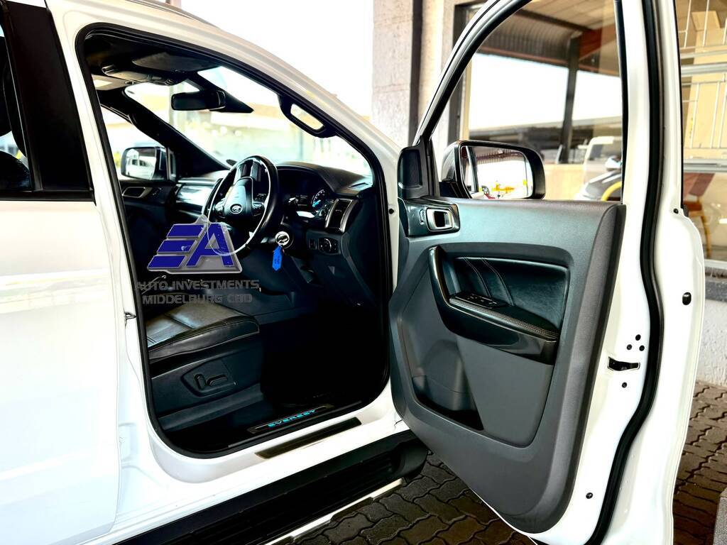 FORD EVEREST EVEREST 3.2 TDCi LTD 4X4 A/T - 15
