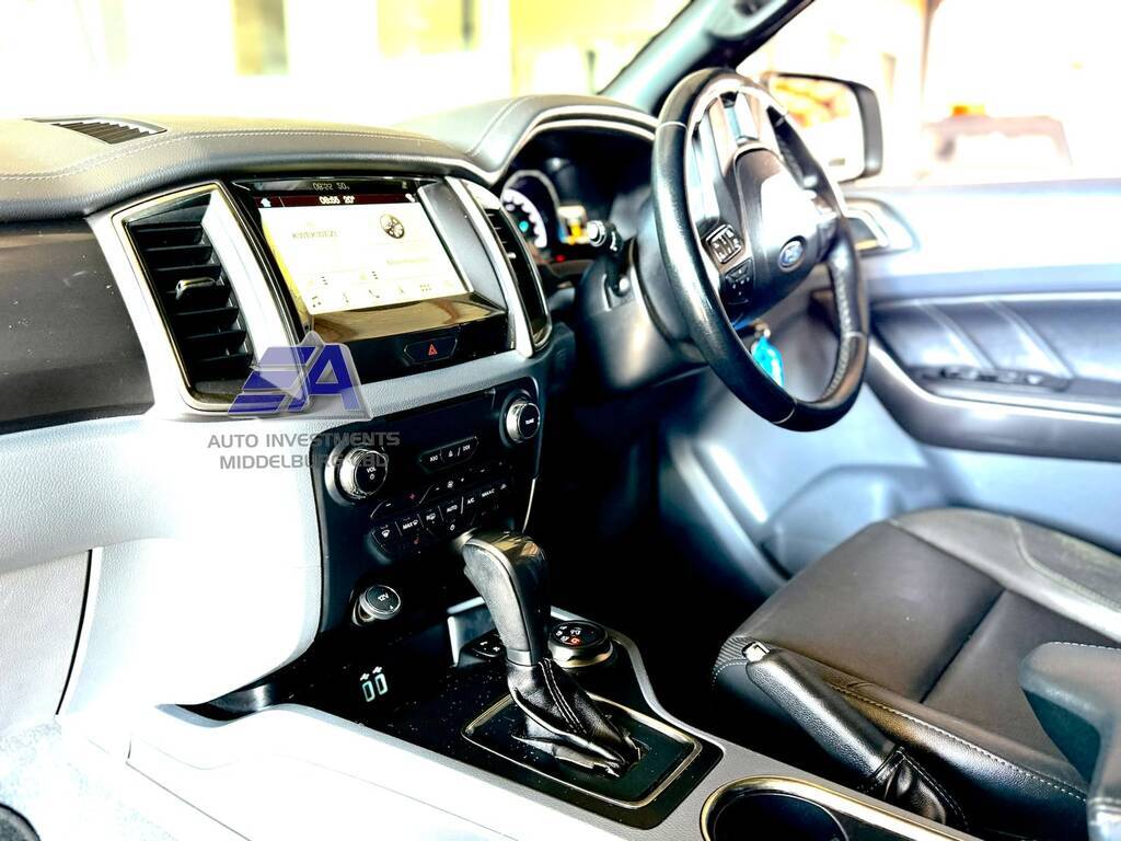 FORD EVEREST EVEREST 3.2 TDCi LTD 4X4 A/T - 7