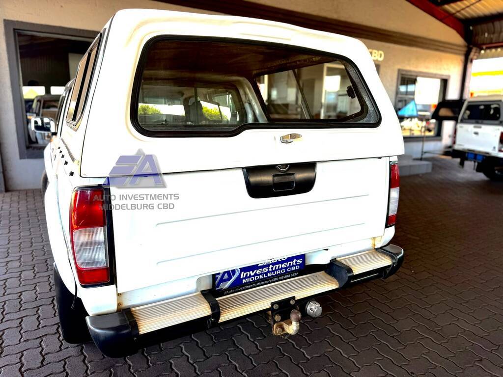 NISSAN HARDBODY HARDBODY NP300 2.4i 4X4 P/U D/C - 11