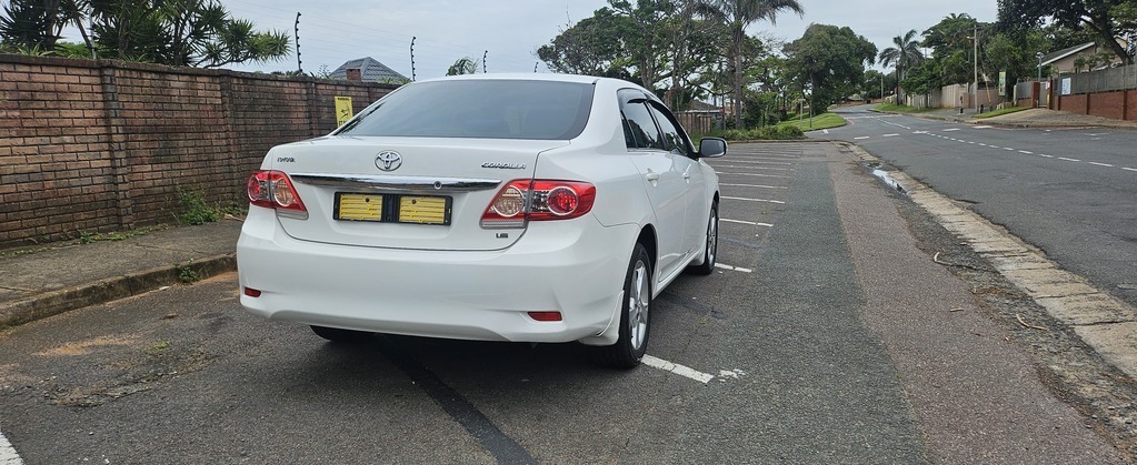 TOYOTA COROLLA - Image 8