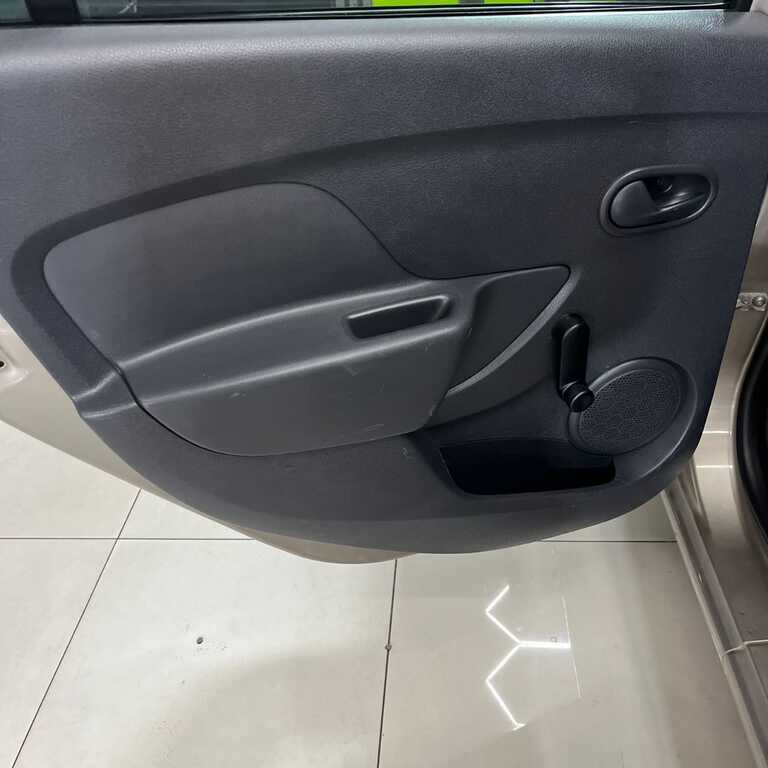 Thumbnail Image Thumbnail Image