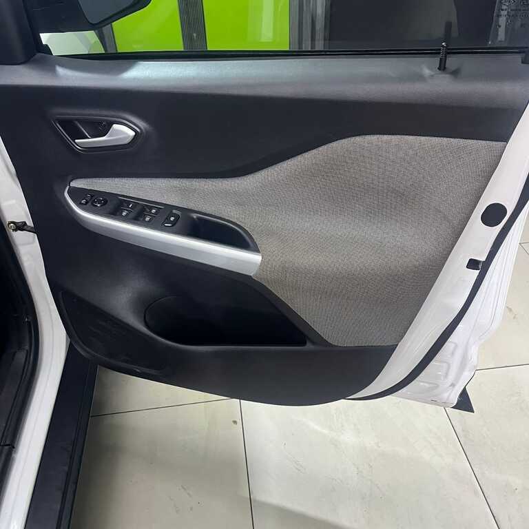 Thumbnail Image Thumbnail Image