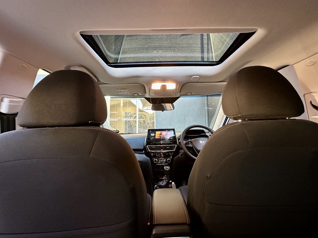 MAHINDRA XUV3XO XUV3XO 1.2T AX5