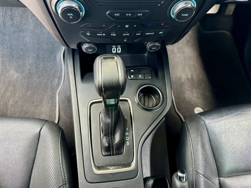 FORD EVEREST EVEREST 2.0D XLT A/T