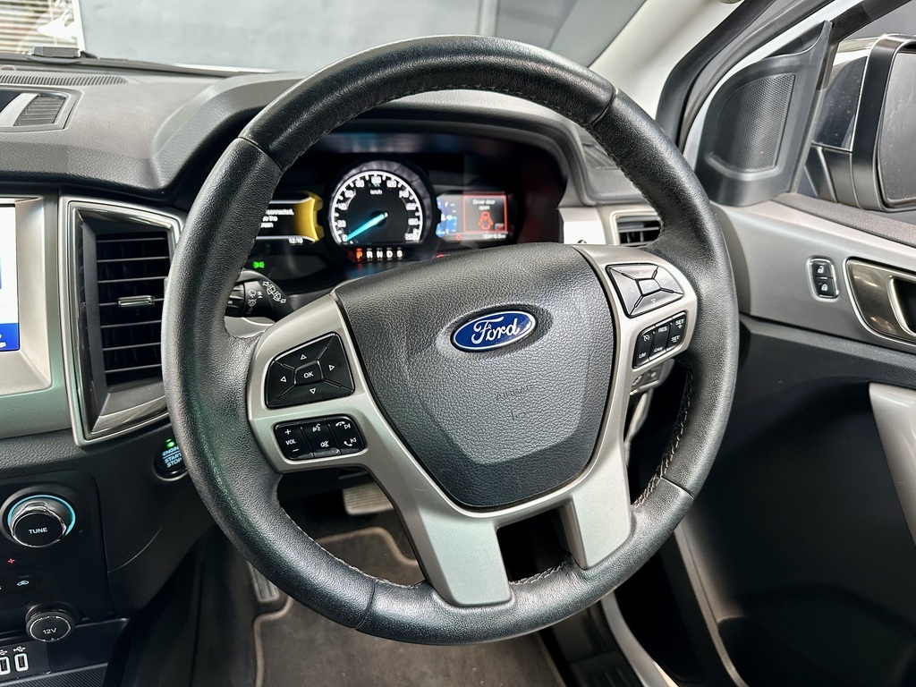 FORD EVEREST EVEREST 2.0D XLT A/T