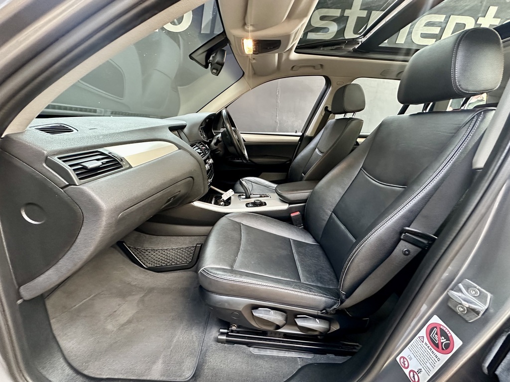 BMW X3 X3 xDRIVE20i  A/T (F25)