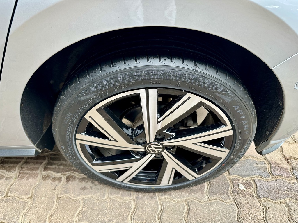 VOLKSWAGEN POLO POLO 1.0 TSI R-LINE DSG