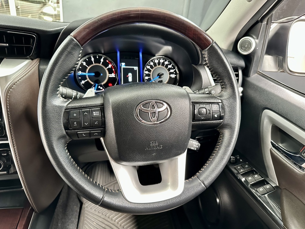 TOYOTA FORTUNER FORTUNER 2.8GD-6 R/B A/T