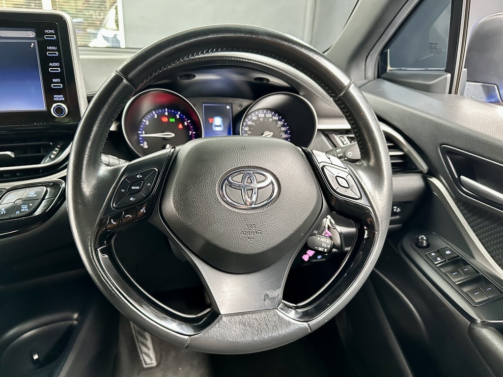 TOYOTA C-HR C-HR 1.2T PLUS CVT - 16