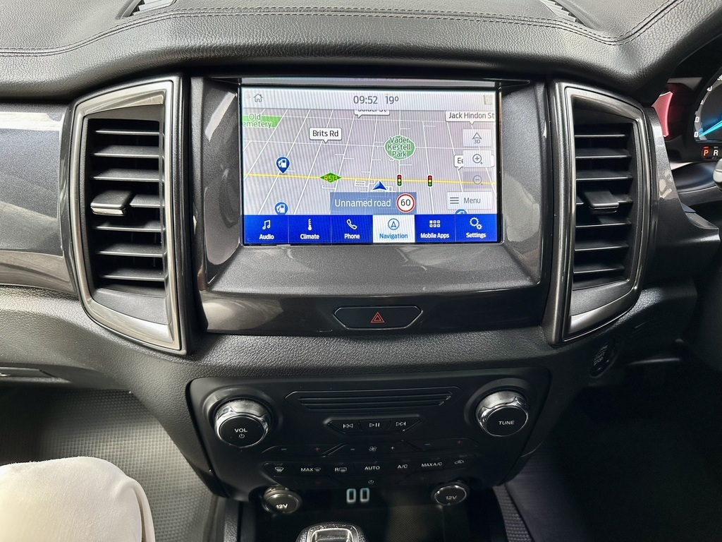 FORD EVEREST EVEREST 2.0D BI-TURBO LTD 4X4 A/T - 14