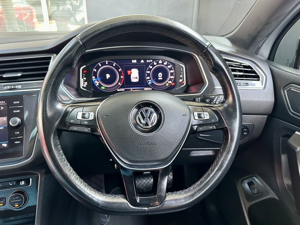 VOLKSWAGEN TIGUAN TIGUAN ALLSPACE 1.4 TSI C/LINE DSG (110KW) - 19