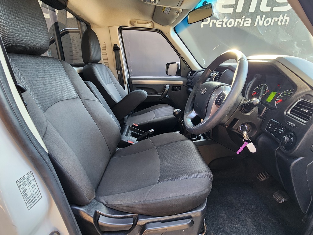 MAHINDRA SCORPIO PIK UP 2.2 mHAWK S6 REFRESH P/U S/C - 8