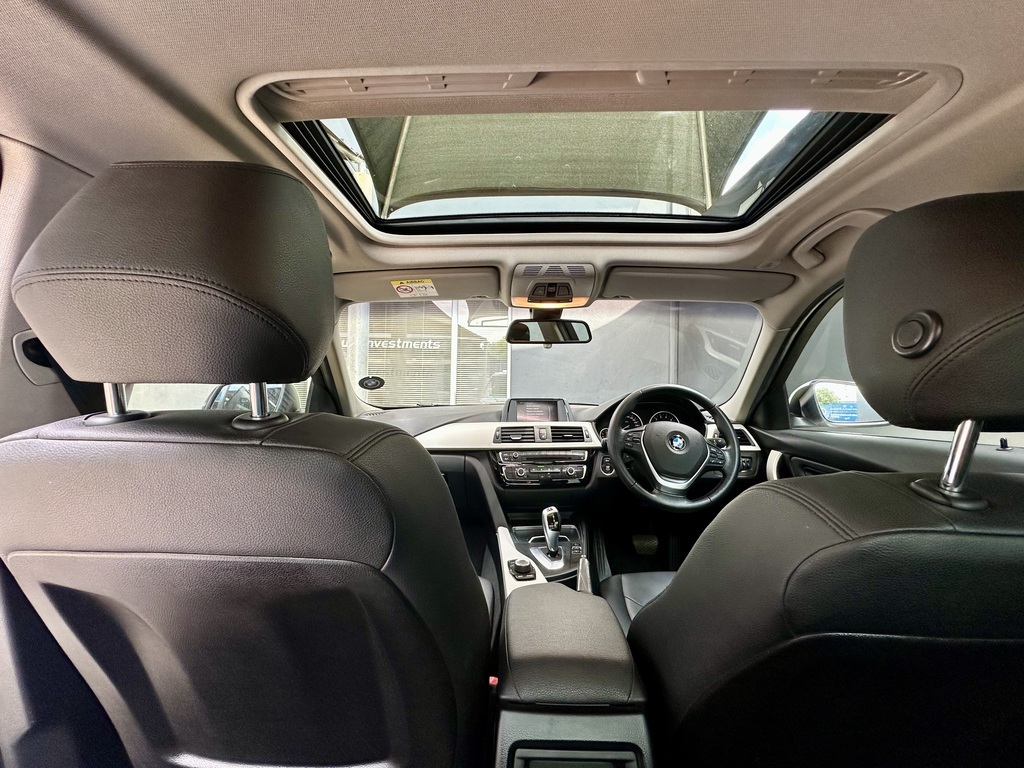 BMW 3 SERIES 318i A/T (F30) - 13