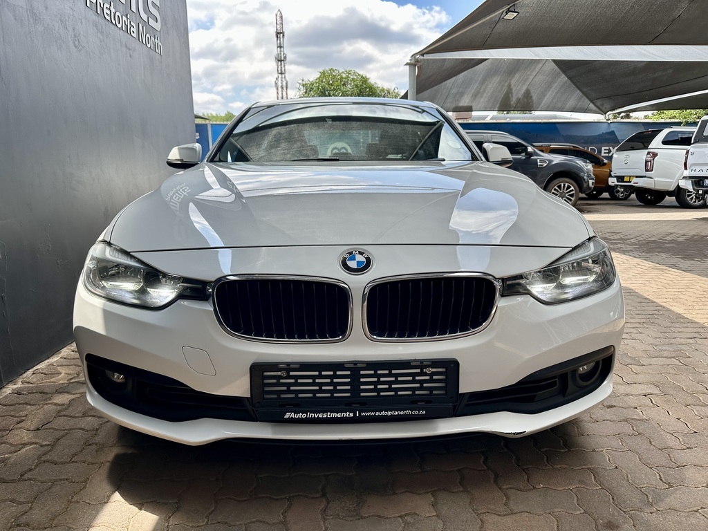 BMW 3 SERIES 318i A/T (F30) - 8