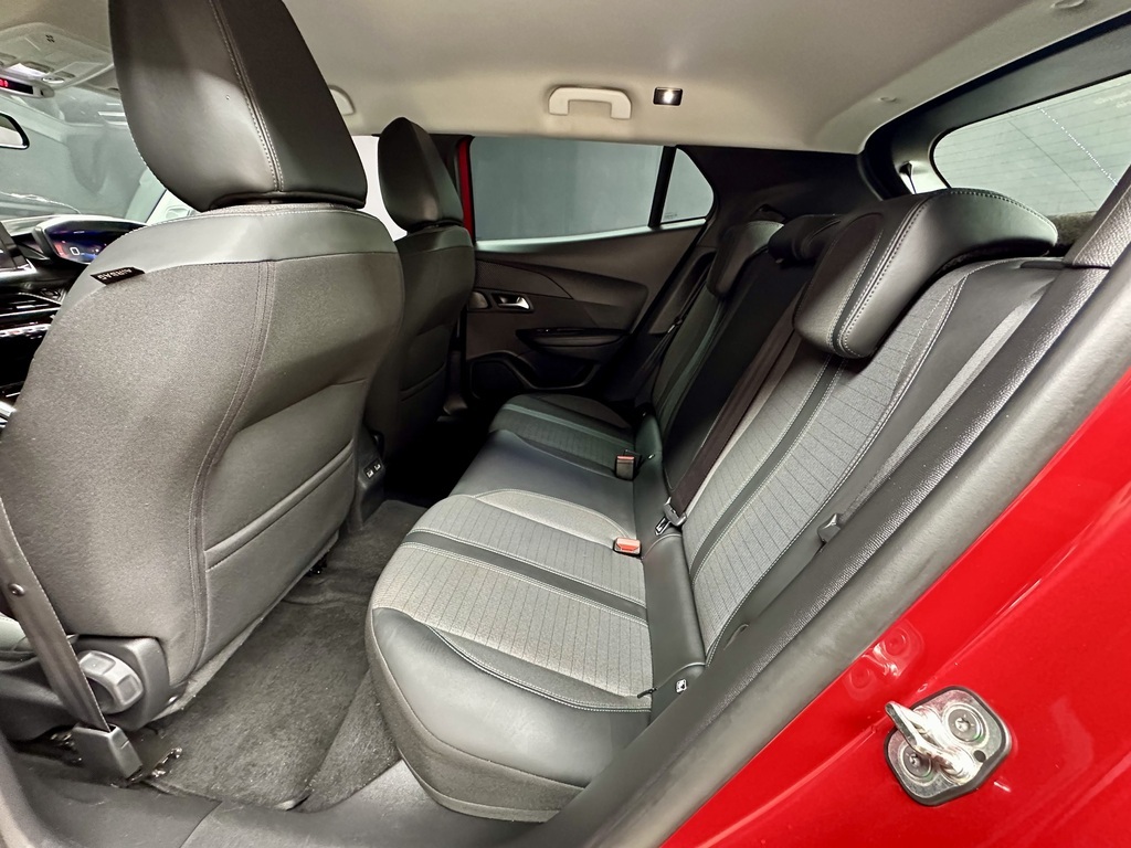 PEUGEOT 2008 2008 1.2T ALLURE A/T