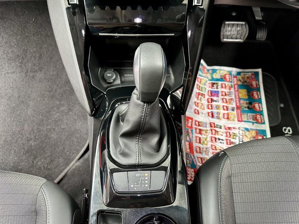 PEUGEOT 2008 2008 1.2T ALLURE A/T