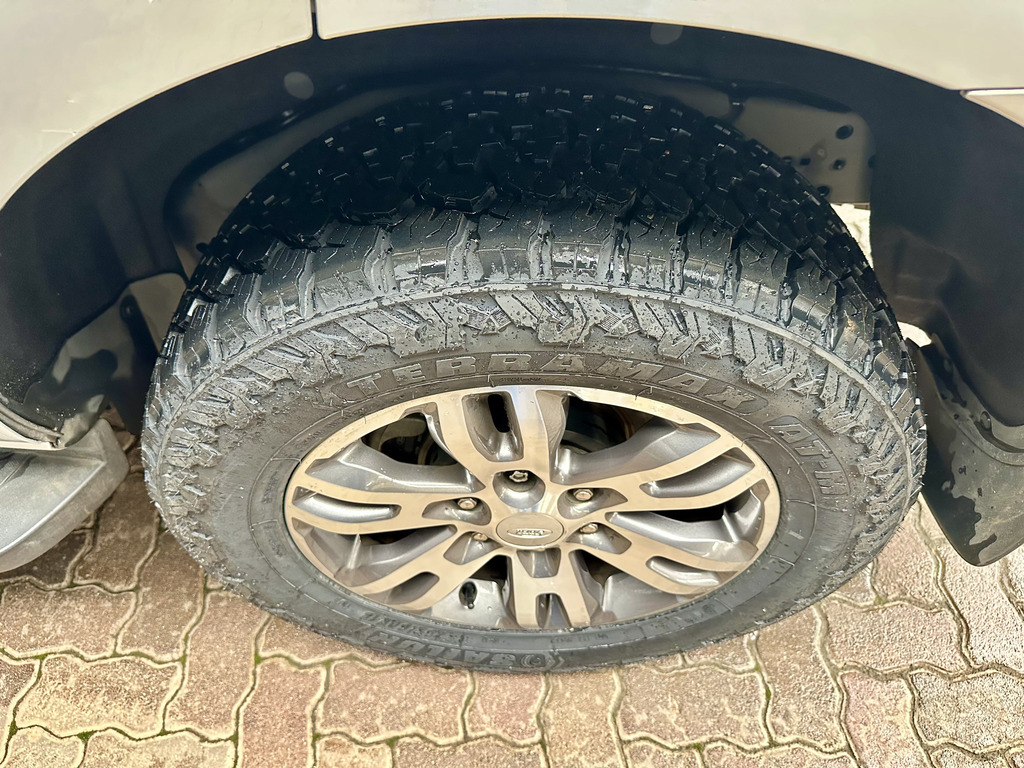 FORD EVEREST EVEREST 2.2 TDCi  XLT A/T - 14