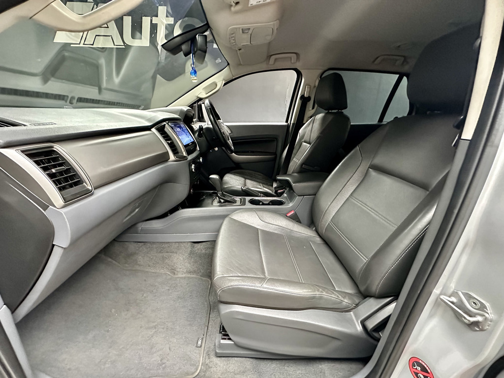 FORD EVEREST EVEREST 2.2 TDCi  XLT A/T - 9