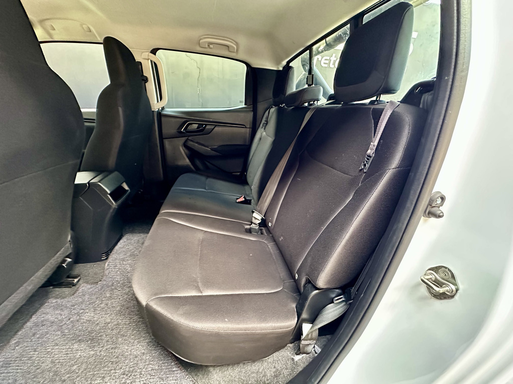 ISUZU D-MAX D-MAX 1.9 Ddi HR L A/T D/C P/U - 10