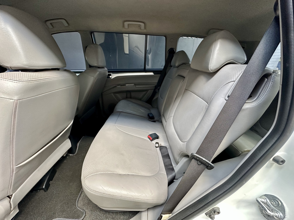 MITSUBISHI PAJERO PAJERO SPORT 3.2 Di-D GLS A/T - 11