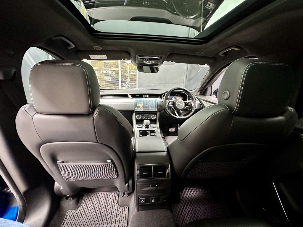 JAGUAR F-PACE F-PACE 3.0D HSE R-DYNAMIC (D300)