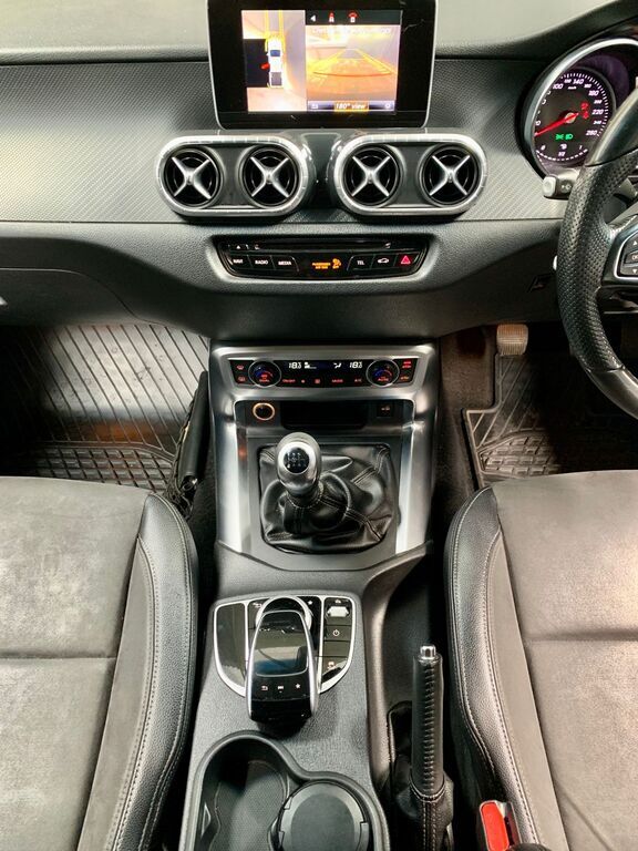 MERCEDES-BENZ X-CLASS X220d PROGRESSIVE