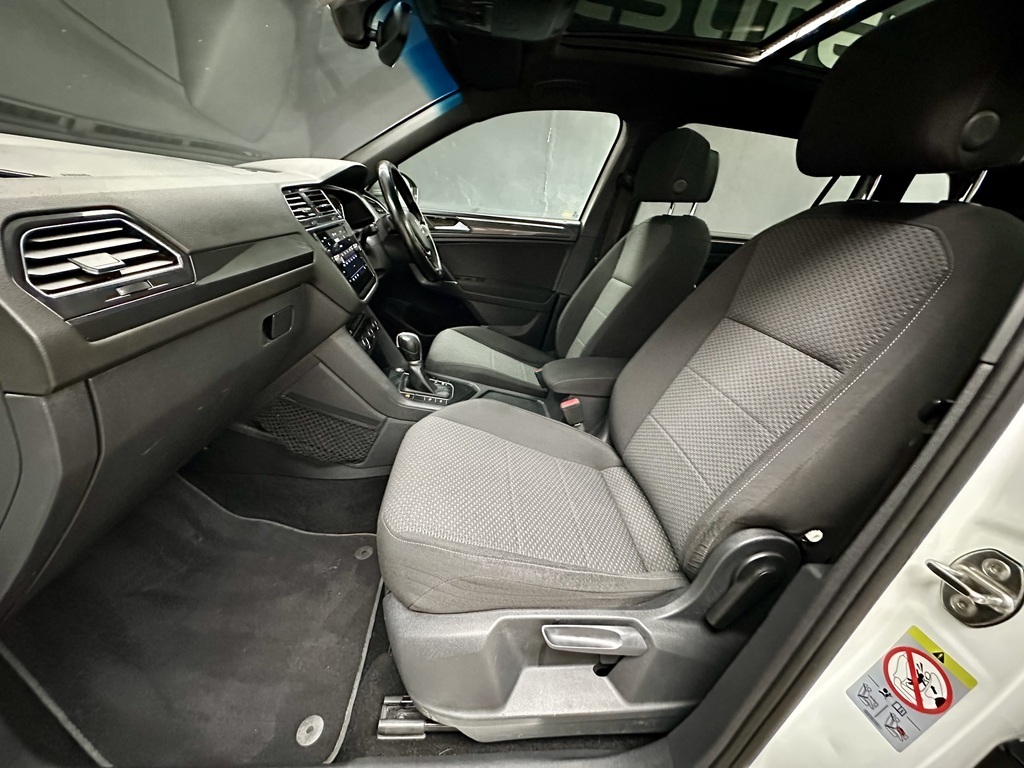 VOLKSWAGEN TIGUAN TIGUAN ALLSPACE 1.4 TSI C/LINE DSG (110KW)
