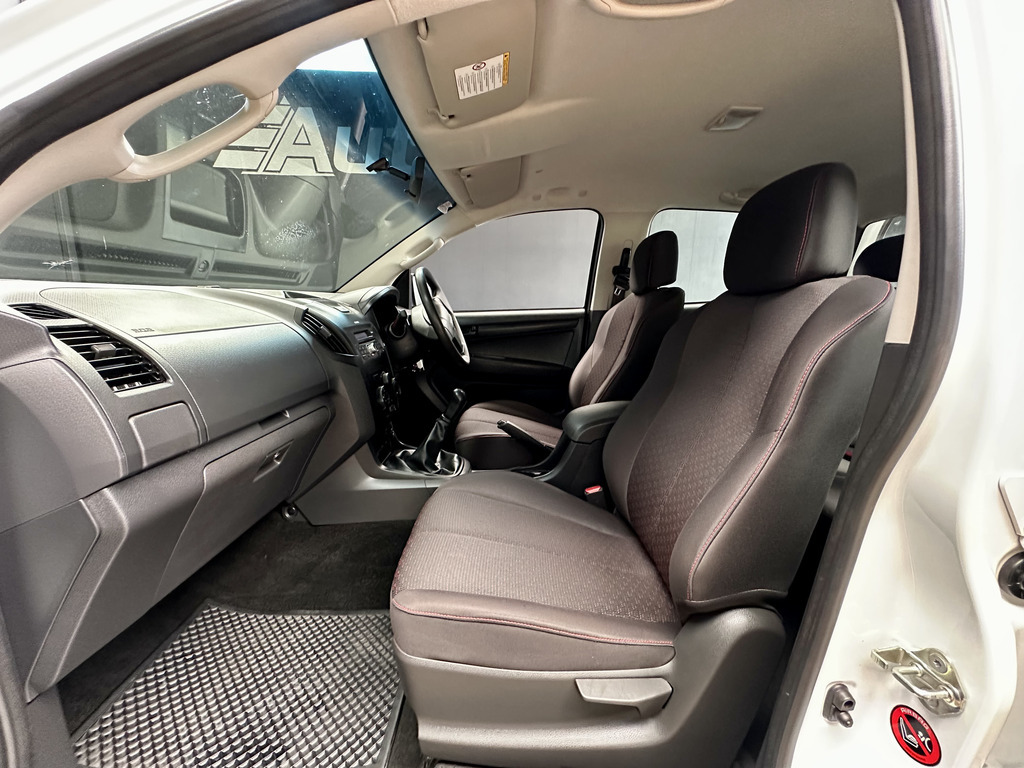 ISUZU D-MAX D-MAX 250 HO HI-RIDE D/C P/U