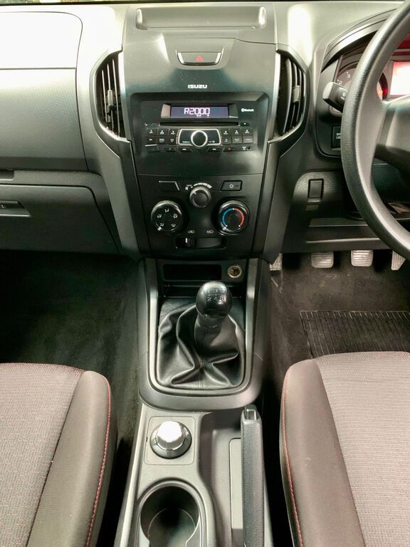 ISUZU D-MAX D-MAX 250 HO HI-RIDE 4X4 D/C P/U