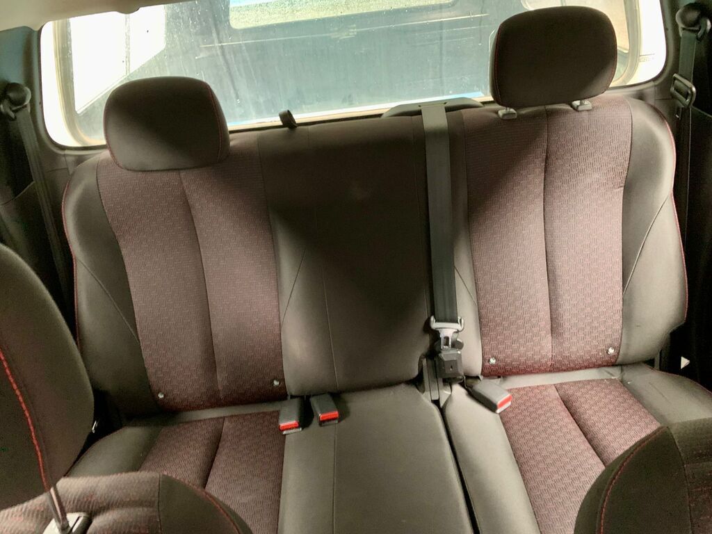 ISUZU D-MAX D-MAX 250 HO HI-RIDE 4X4 D/C P/U