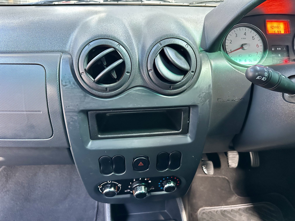 NISSAN NP200 NP200 1.6  P/U S/C