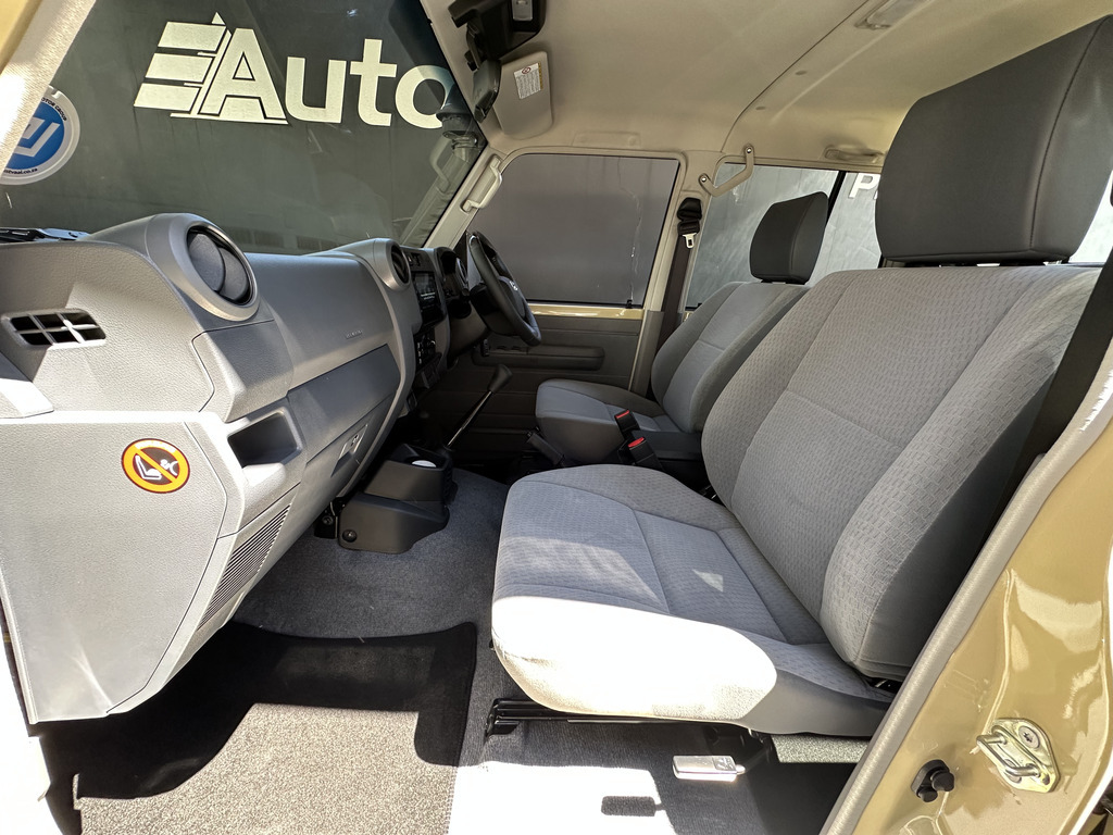 TOYOTA LAND CRUISER 79 LAND CRUISER 79 4.5D P/U D/C