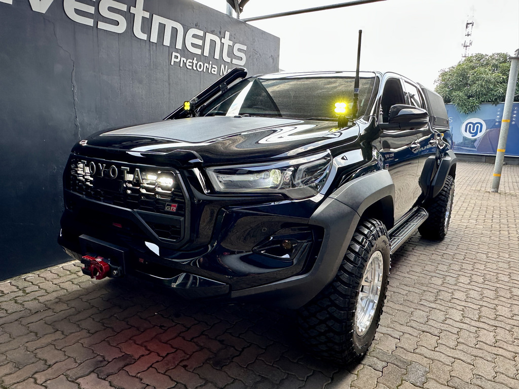 TOYOTA HILUX HILUX 2.8 GD-6 GR-S 4X4 A/T P/U D/C - 6