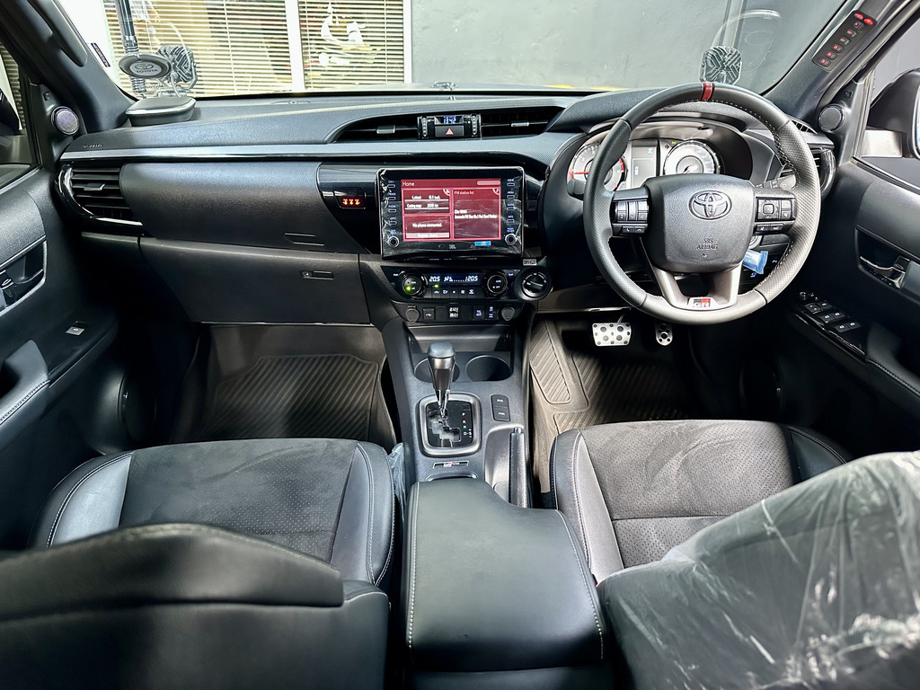 TOYOTA HILUX HILUX 2.8 GD-6 GR-S 4X4 A/T P/U D/C - 9