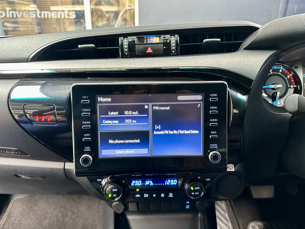 TOYOTA HILUX HILUX 2.8 GD-6 RB LEGEND A/T P/U D/C - 13