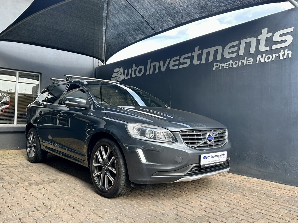VOLVO XC60 XC60 T5 MOMENTUM GEARTRONIC AWD - 1