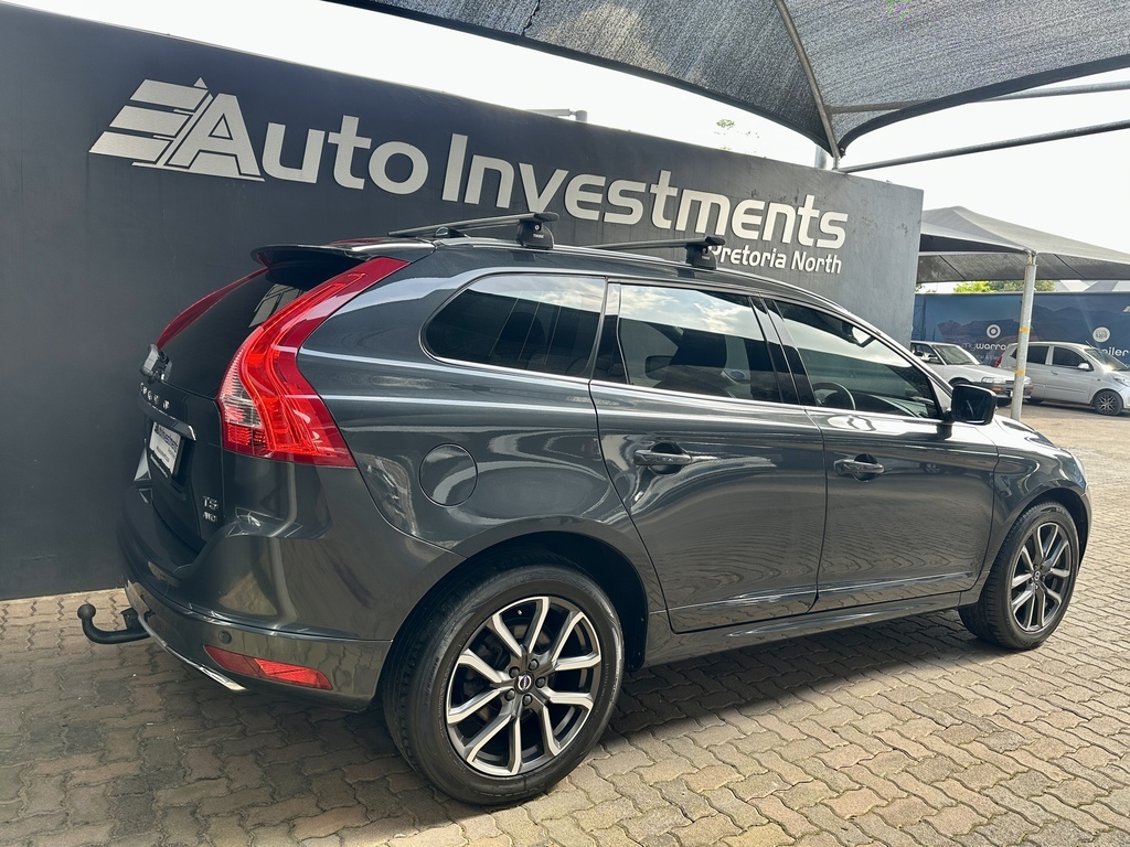 VOLVO XC60 XC60 T5 MOMENTUM GEARTRONIC AWD - 3