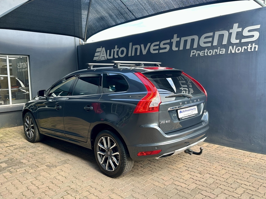 VOLVO XC60 XC60 T5 MOMENTUM GEARTRONIC AWD - 4