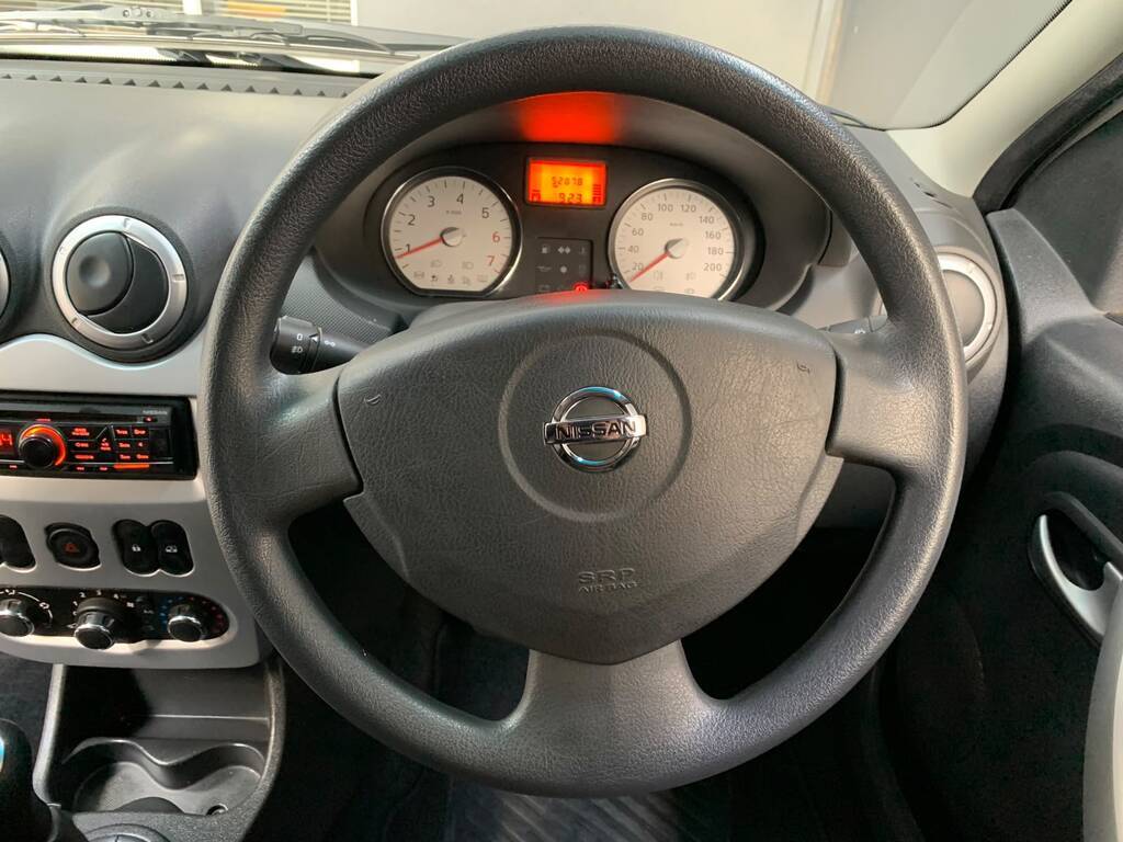 NISSAN NP200 NP200 1.6 SE P/U S/C - 10