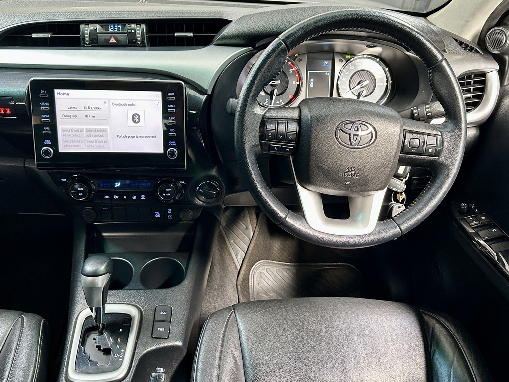 TOYOTA HILUX HILUX 2.8 GD-6 RAIDER 4X4 A/T P/U D/C - 12