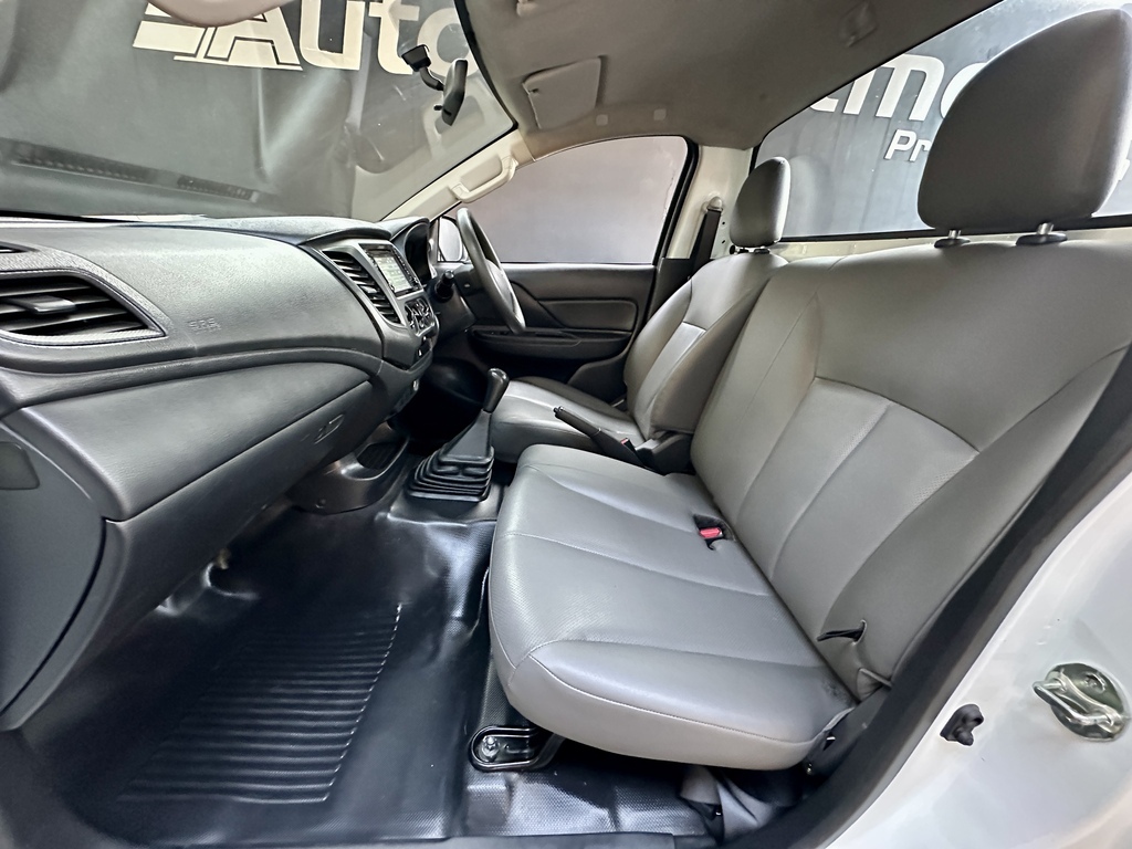 MITSUBISHI TRITON TRITON 2.4Di-GL P/U S/C - 10